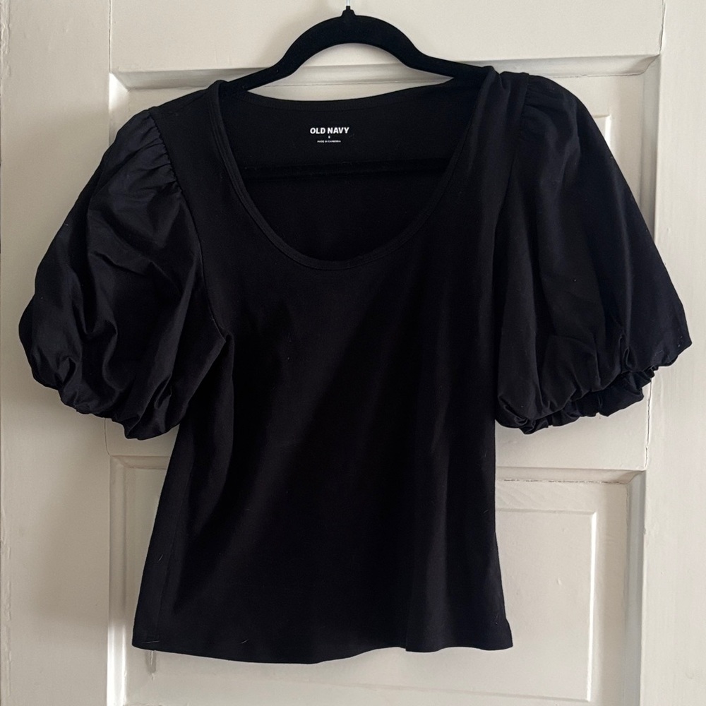Old Navy Black Puff Sleeve Scoop Neck Top